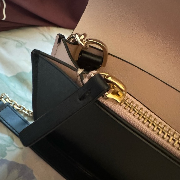 Brand New Kate Spade clutch with chain strap - Picture 6 of 7